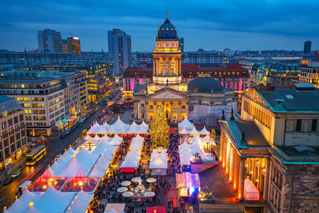 WeihnachtsZauber auf dem Gendarmenmarkt mit Deutschem Dom